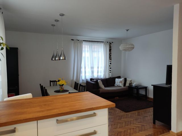 Mieszkanie 3-pokojowe Zabrze Centrum, ul. Jana III Sobieskiego. Zdjęcie 1