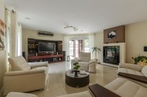 dom wolnostojący, 6 pokoi Milanówek, ul. Wielki Kąt. Zdjęcie 3