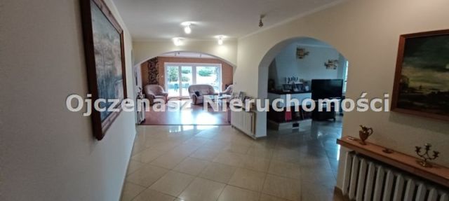 dom wolnostojący, 10 pokoi Żnin. Zdjęcie 9