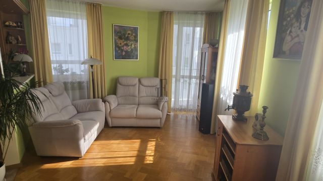 Mieszkanie 4-pokojowe Warszawa Białołęka, ul. Myśliborska. Zdjęcie 1