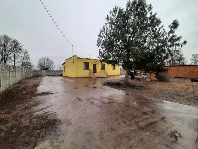 dom wolnostojący, 2 pokoje Zaszczytowo. Zdjęcie 1