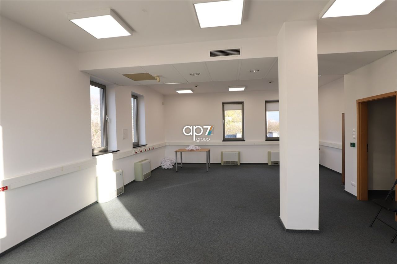 Biuro Kraków Grzegórzki, ul. Mogilska. Zdjęcie 2