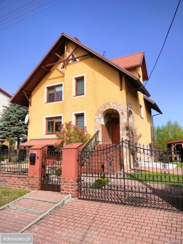 dom wolnostojący, 4 pokoje Lubartów, ul. Astronautów. Zdjęcie 1