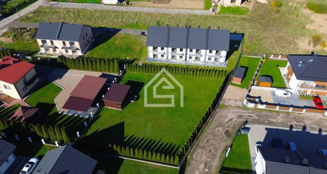 Mieszkanie 3-pokojowe Niepołomice, ul. Podłęska. Zdjęcie 2