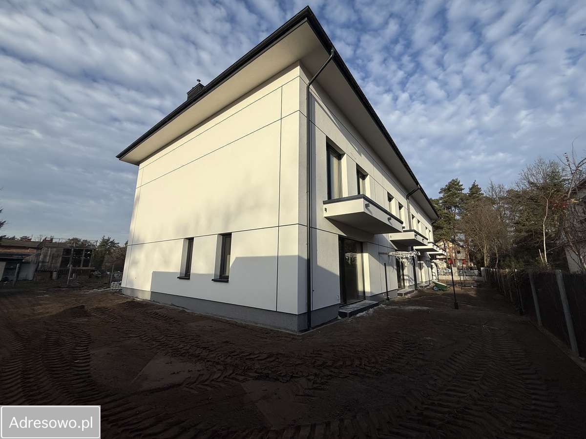 dom szeregowy, 6 pokoi Marki, ul. Jutrzenki. Zdjęcie 8