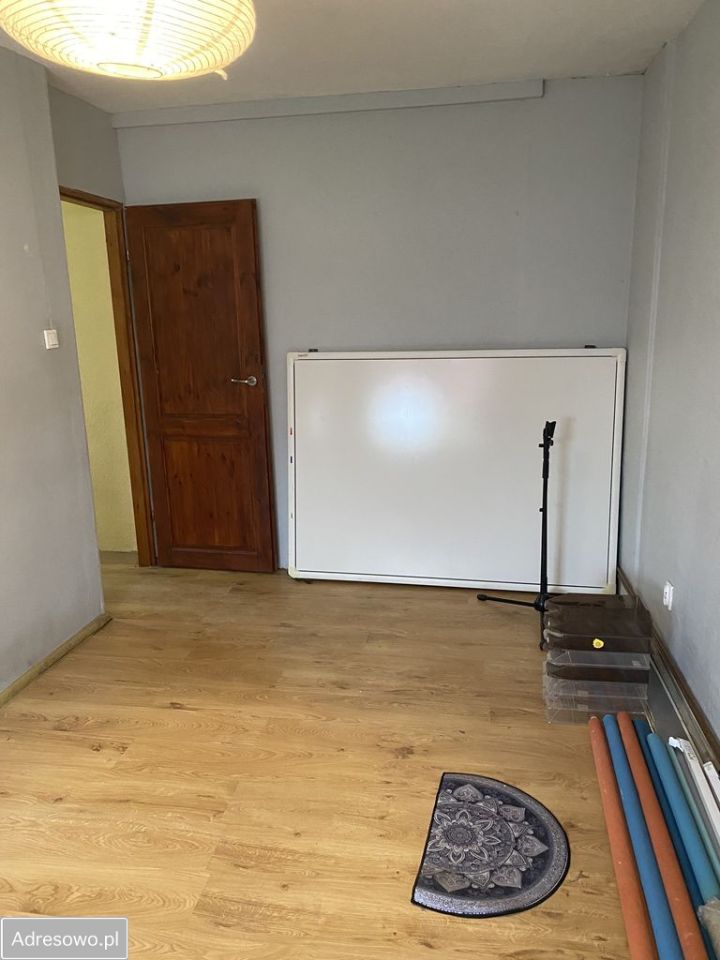 dom wolnostojący, 8 pokoi Legnica, ul. Fiołkowa. Zdjęcie 17