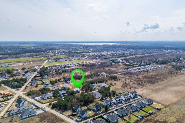 bliźniak, 5 pokoi Dosin. Zdjęcie 15