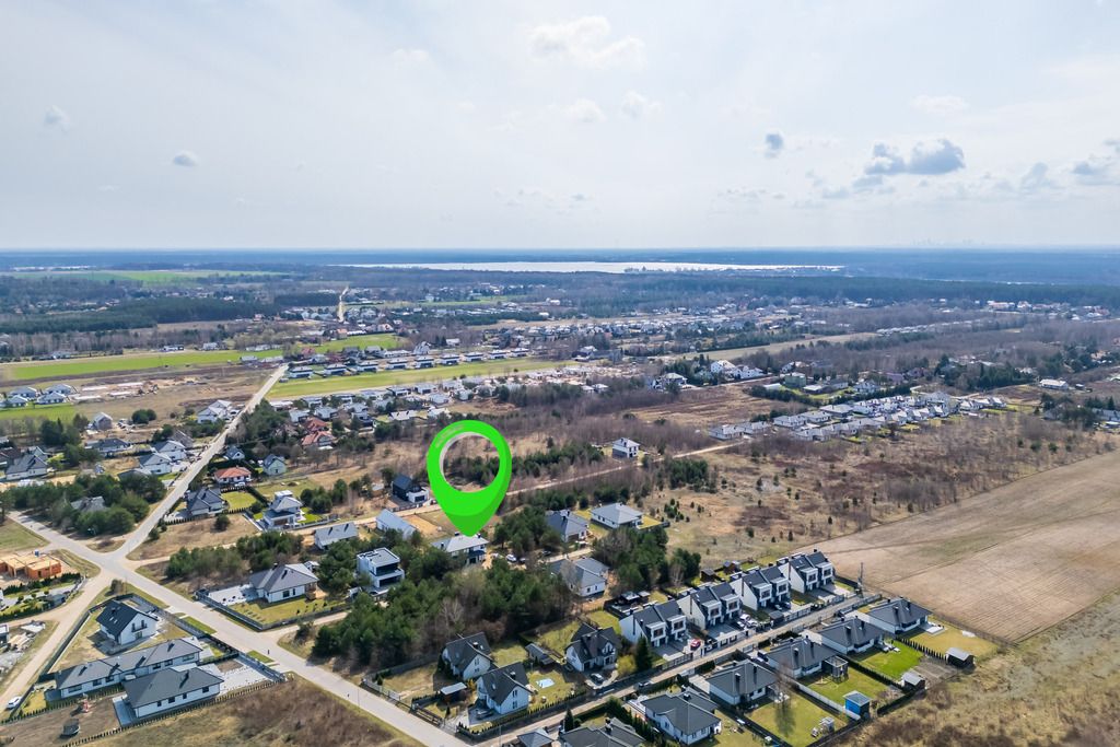 bliźniak, 5 pokoi Dosin. Zdjęcie 15