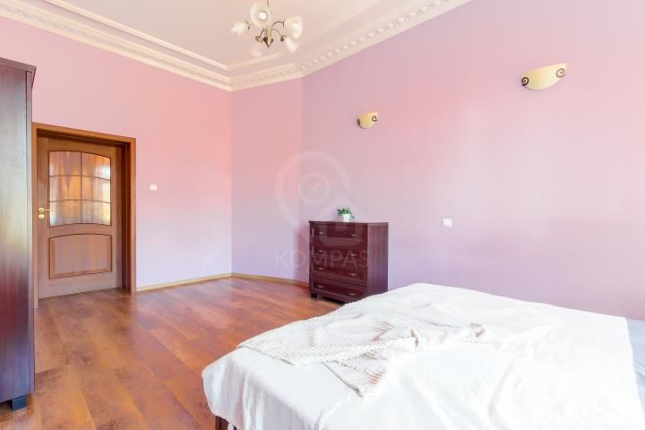 Lokal Wrocław, pl. Powstańców Wielkopolskich. Zdjęcie 3