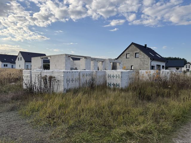 dom wolnostojący, 4 pokoje Dziuplina, ul. Piękna. Zdjęcie 1