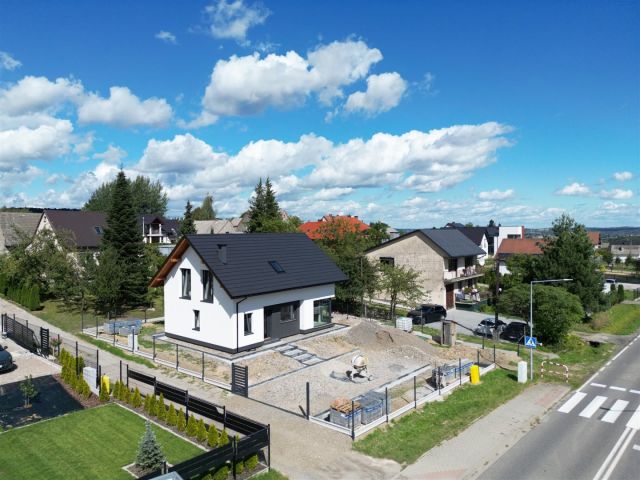 dom wolnostojący, 5 pokoi Jawornik, Południowa. Zdjęcie 1