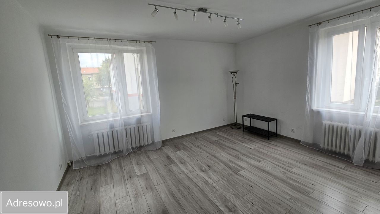 Mieszkanie 1-pokojowe Bytom Stroszek, pl. Pokoju. Zdjęcie 2