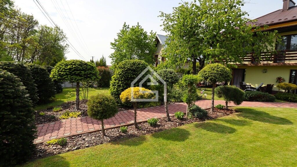 dom wolnostojący, 5 pokoi Bratucice. Zdjęcie 5