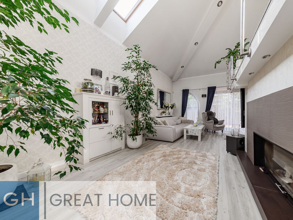 dom wolnostojący, 6 pokoi Ząbki, ul. Powstańców