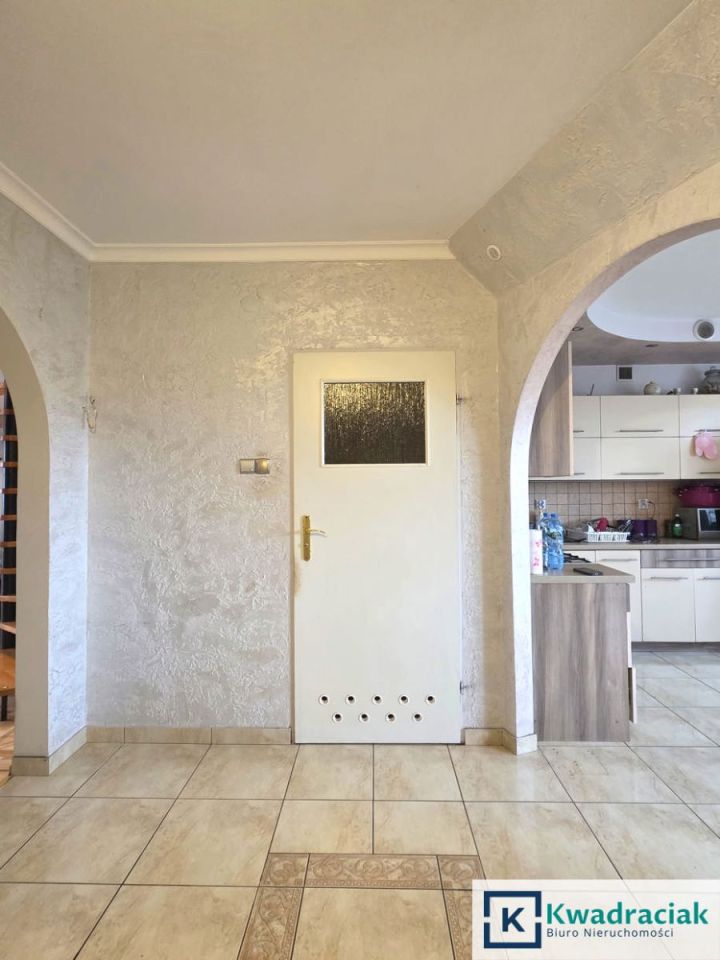 Mieszkanie 4-pokojowe Sanok, ul. Topolowa. Zdjęcie 11