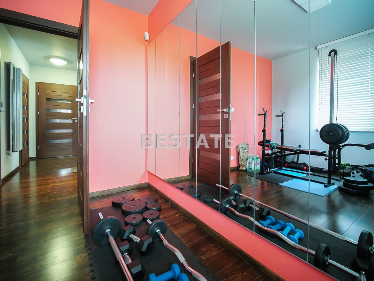 dom wolnostojący, 5 pokoi Wola Dębińska. Zdjęcie 17