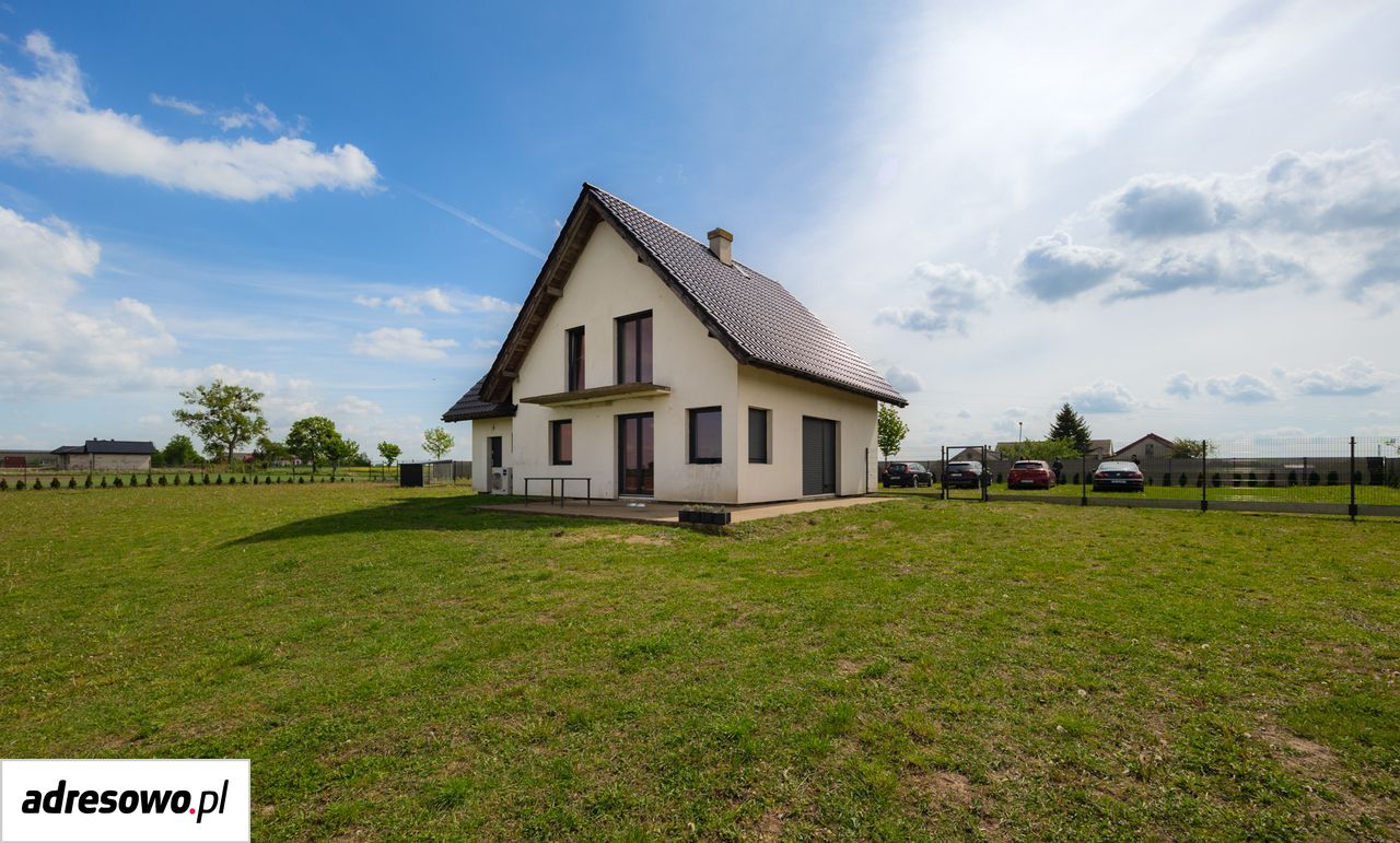 dom wolnostojący, 5 pokoi Zakrzewko. Zdjęcie 2