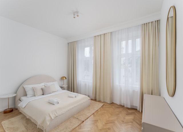 Mieszkanie 4-pokojowe Kraków Stare Miasto, pl. Jana Matejki. Zdjęcie 12