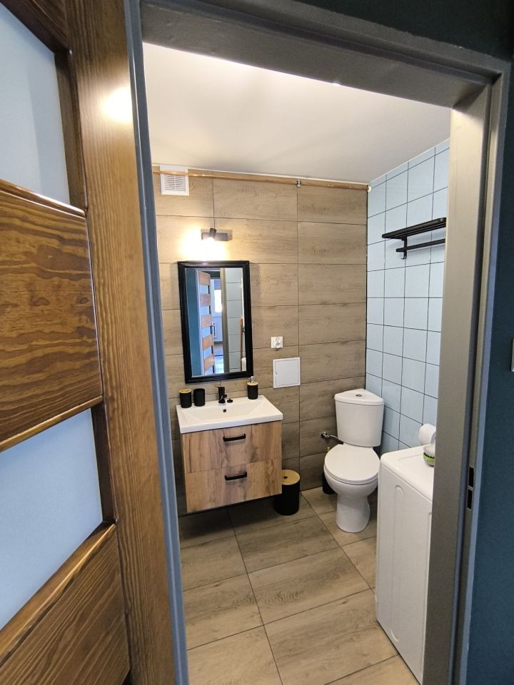 Mieszkanie 3-pokojowe Koźmin Wielkopolski. Zdjęcie 2