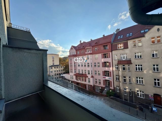 Mieszkanie 4-pokojowe Katowice Śródmieście, ul. Wita Stwosza. Zdjęcie 19
