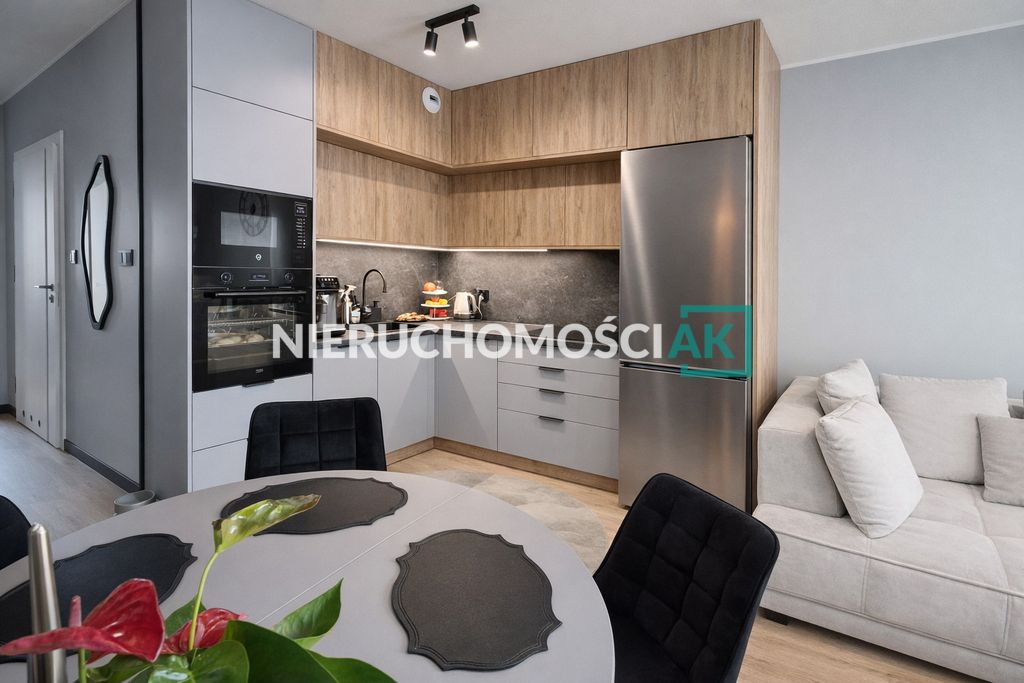 Mieszkanie 3-pokojowe Konin, ul. Erazma Pietrygi. Zdjęcie 4