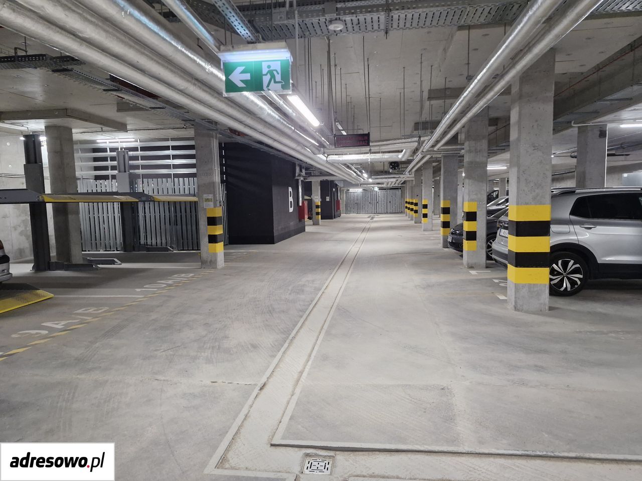 Garaż/miejsce parkingowe Gniezno, ul. Witolda Gombrowicza. Zdjęcie 3