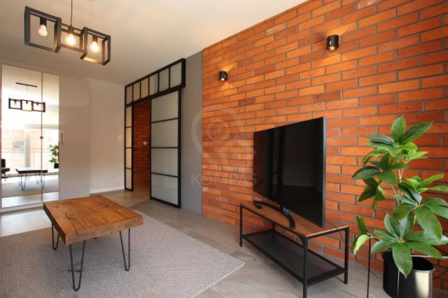 Mieszkanie 2-pokojowe Wrocław, ul. Jedności Narodowej. Zdjęcie 2