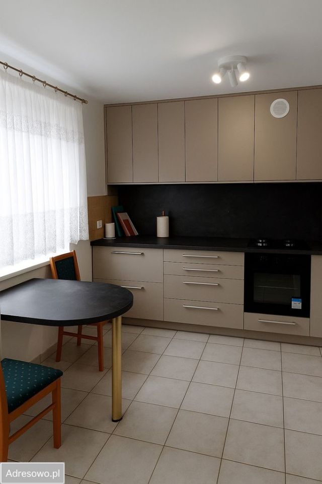 bliźniak, 10 pokoi Oleśnica, ul. Stolarska. Zdjęcie 4