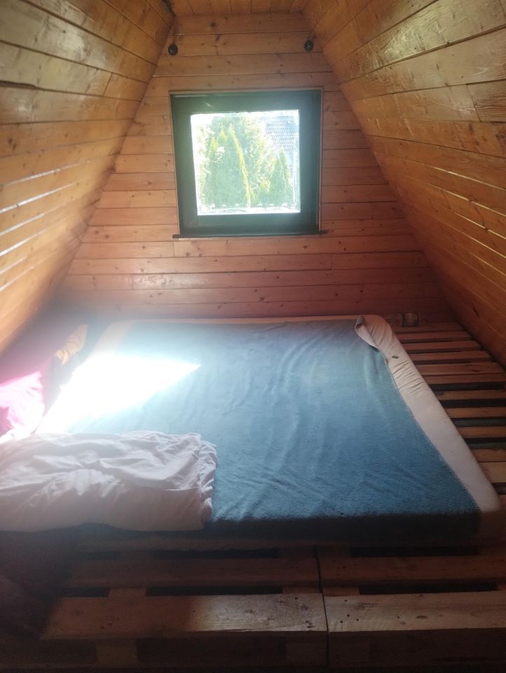 dom wolnostojący, 3 pokoje Brenna Jatny, ul. Słoneczna. Zdjęcie 2