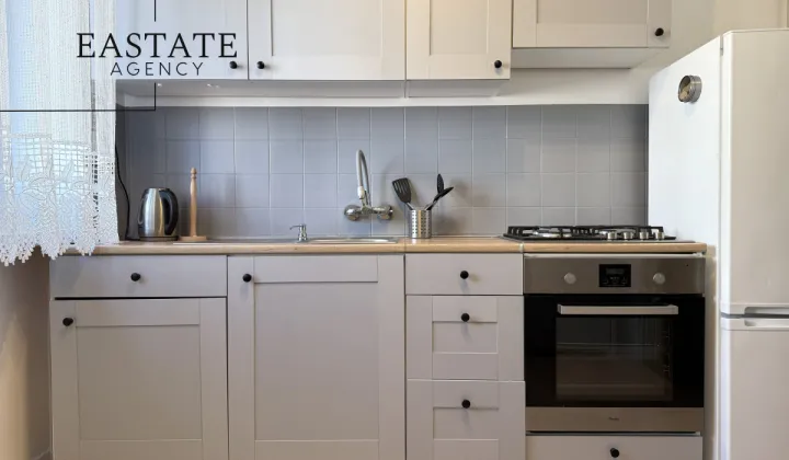 Mieszkanie 3-pokojowe Warszawa Śródmieście, ul. Nowolipki