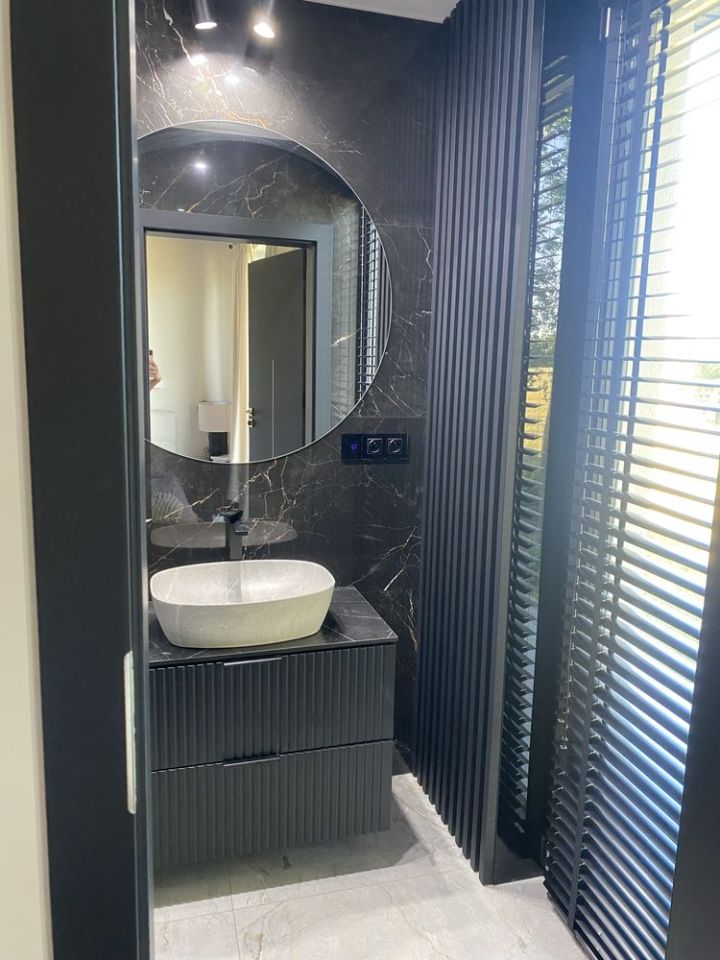 dom wolnostojący Majdan Krasieniński. Zdjęcie 8