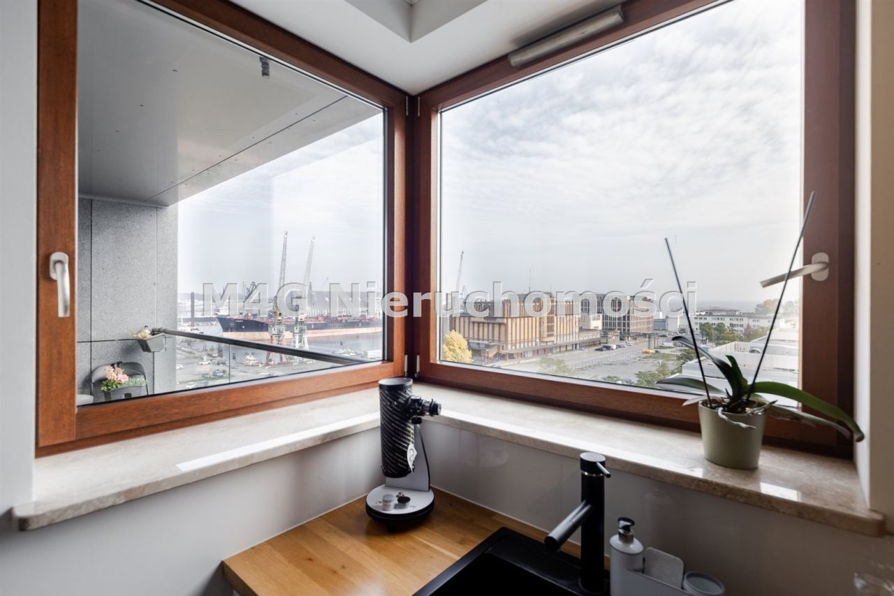 Mieszkanie 3-pokojowe Gdynia Śródmieście. Zdjęcie 16