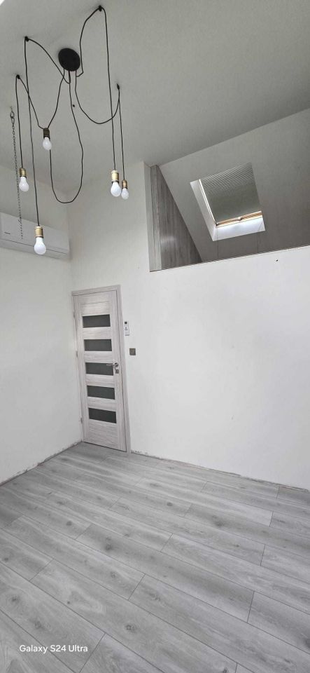 Mieszkanie 4-pokojowe Mierzyn. Zdjęcie 8