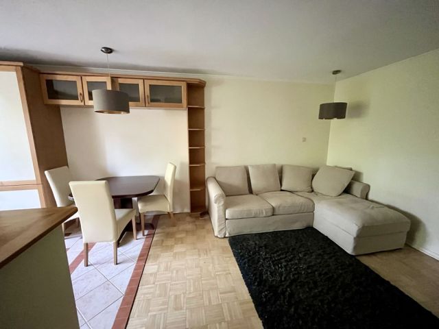 Mieszkanie 3-pokojowe Warszawa Ochota, ul. Władysława Korotyńskiego. Zdjęcie 1