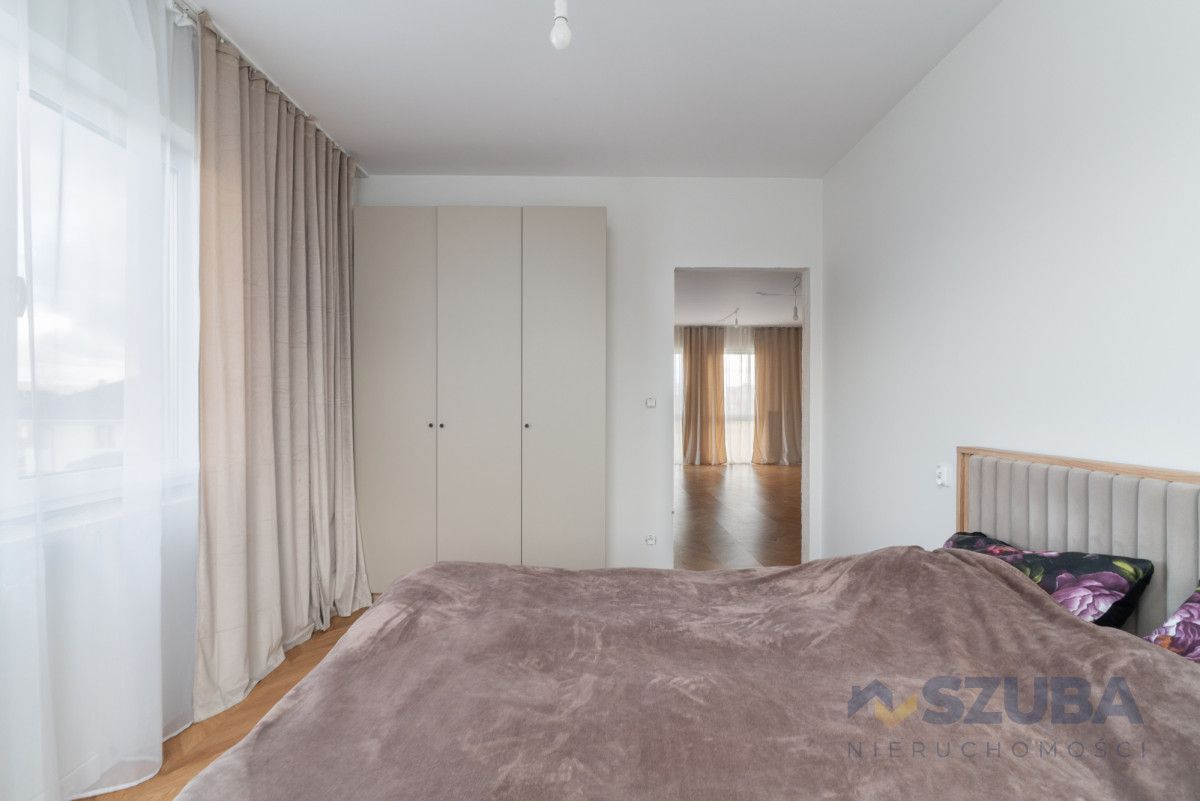 Mieszkanie 3-pokojowe Piastów. Zdjęcie 4