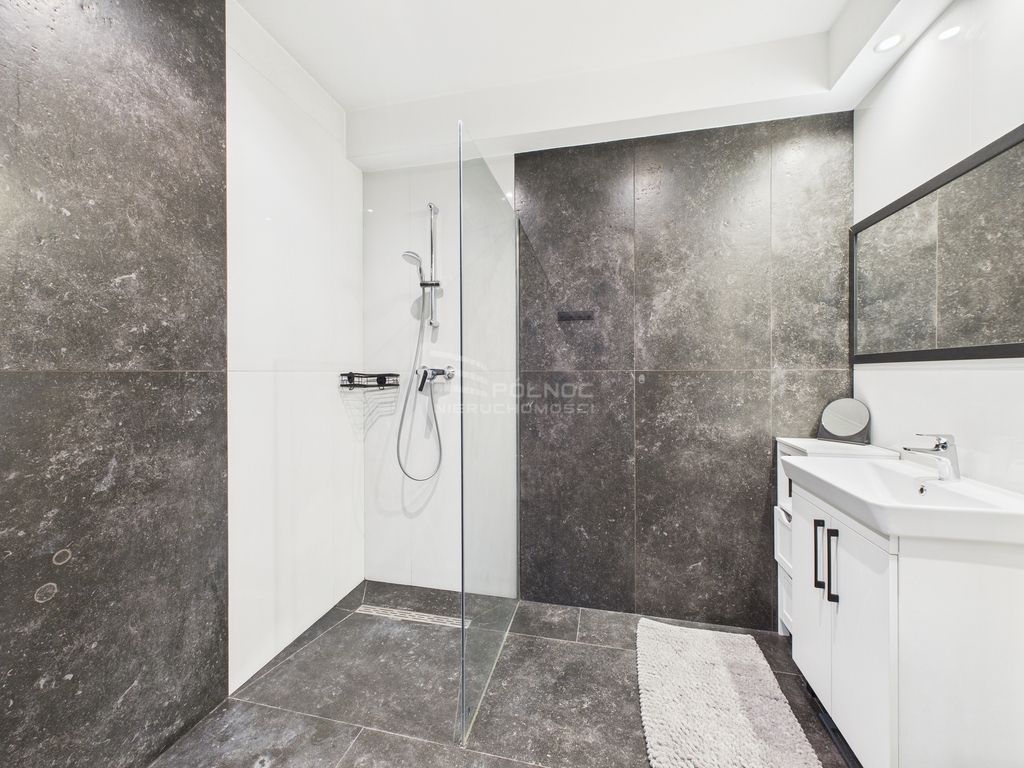 dom wolnostojący, 6 pokoi Warkałki. Zdjęcie 9