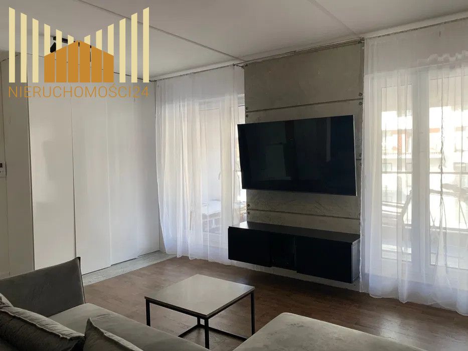 Mieszkanie 3-pokojowe Warszawa Praga, ul. Szwedzka. Zdjęcie 12