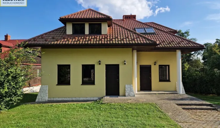dom wolnostojący, 5 pokoi Kazimierz Dolny, ul. Góry