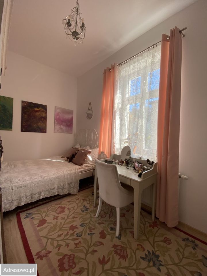 Mieszkanie 3-pokojowe Jelenia Góra Centrum, ul. Artura Grottgera. Zdjęcie 3