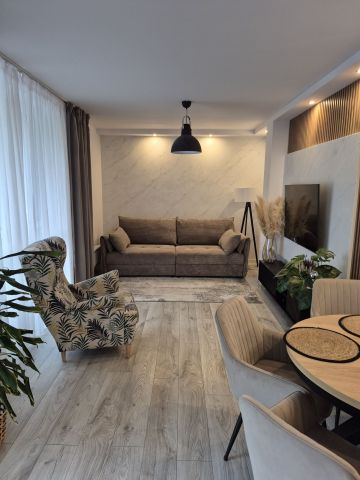 Mieszkanie 3-pokojowe Płońsk. Zdjęcie 1