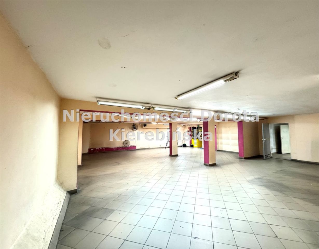 Lokal Tomaszów Mazowiecki, pl. Tadeusza Kościuszki. Zdjęcie 6