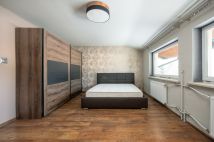 dom wolnostojący, 5 pokoi Łódź Nowosolna, ul. Jemiołowa. Zdjęcie 4