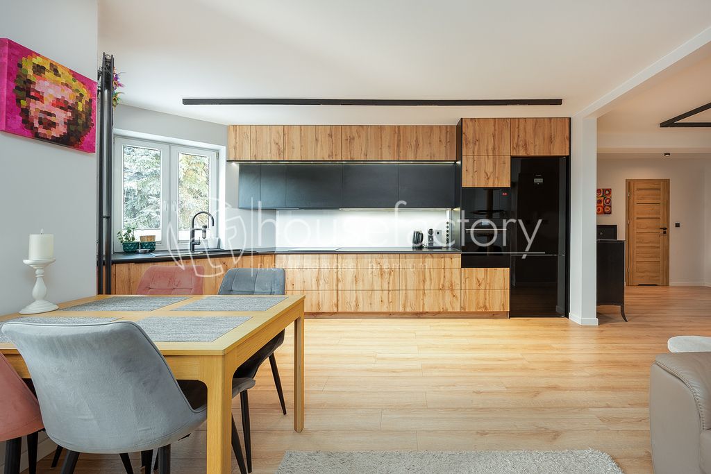 Mieszkanie 4-pokojowe Łódź Rokicie. Zdjęcie 4