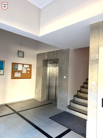 Mieszkanie 3-pokojowe Gdynia Śródmieście, pl. Kaszubski. Zdjęcie 6