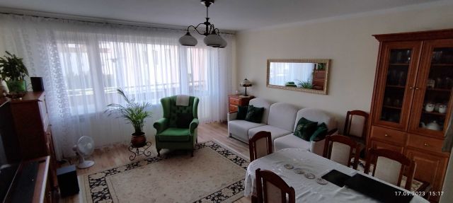 Mieszkanie 3-pokojowe Olsztyn Pieczewo, ul. Balbiny Świtycz-Widackiej. Zdjęcie 1