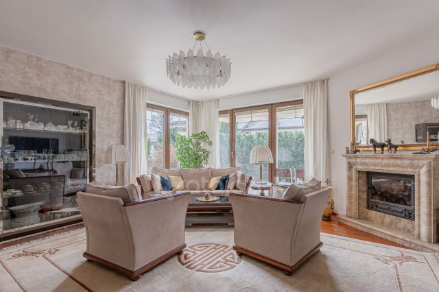 dom wolnostojący, 6 pokoi Kielno. Zdjęcie 1