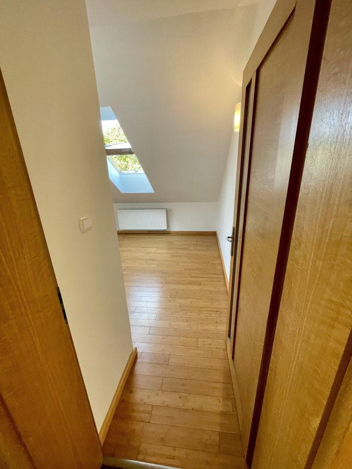 dom wolnostojący, 8 pokoi Morzyczyn, os. Południowe. Zdjęcie 37