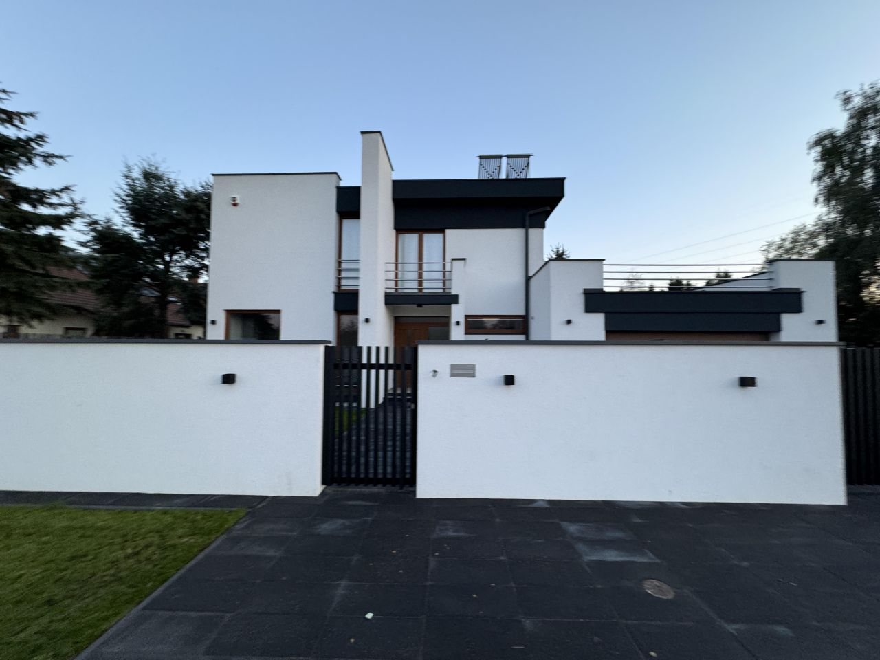 dom wolnostojący, 7 pokoi Warszawa Białołęka, ul. Juranda ze Spychowa. Zdjęcie 59