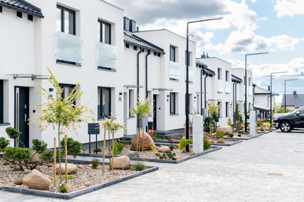 dom szeregowy Chojnice, ul. Czesława Miłosza. Zdjęcie 1