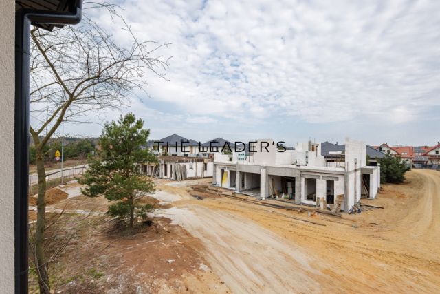 bliźniak, 5 pokoi Stanisławów Pierwszy, ul. Słoneczna. Zdjęcie 13